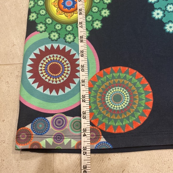 Beautiful colorful flattering mandala pattern dress, almost new, worn 2 hours - Picture 9 of 10
